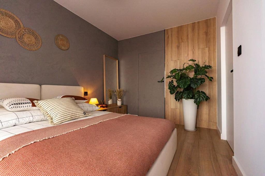 Apartament Na Grabiszynskiej Вроцлав Екстериор снимка